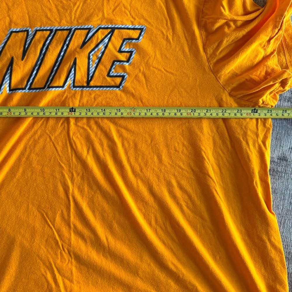 The Nike Tee Retro Big Logo T-shirt 90s Fashion Streetwear XXL Casual Sporty - Picture 7 of 9